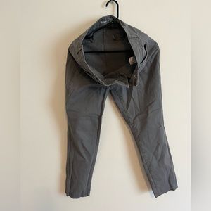 Old Navy Pixie Pants Gray Cropped Size 12